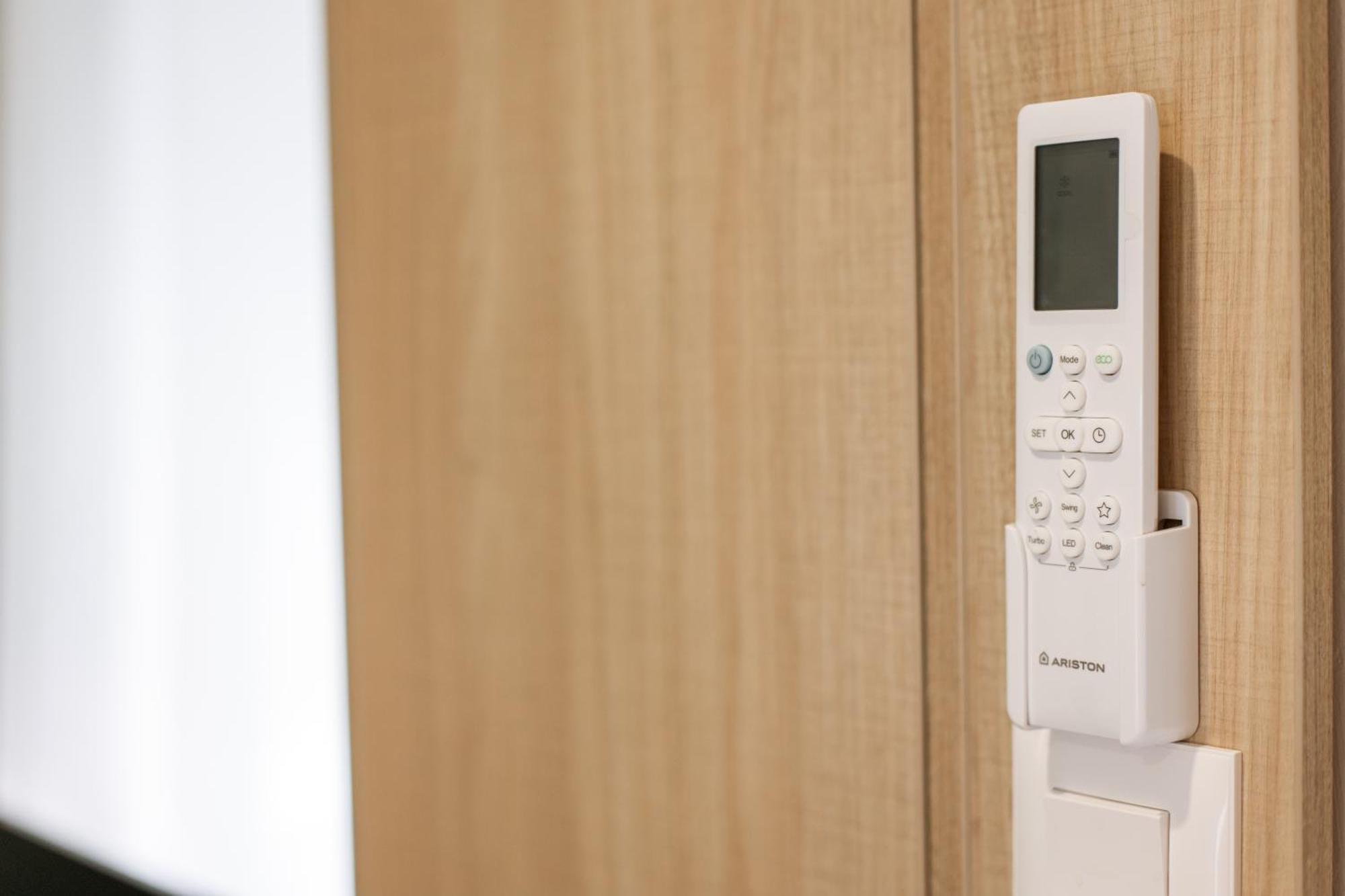 Cozy Studio Apartment In Osijek - Self Check In Bagian luar foto