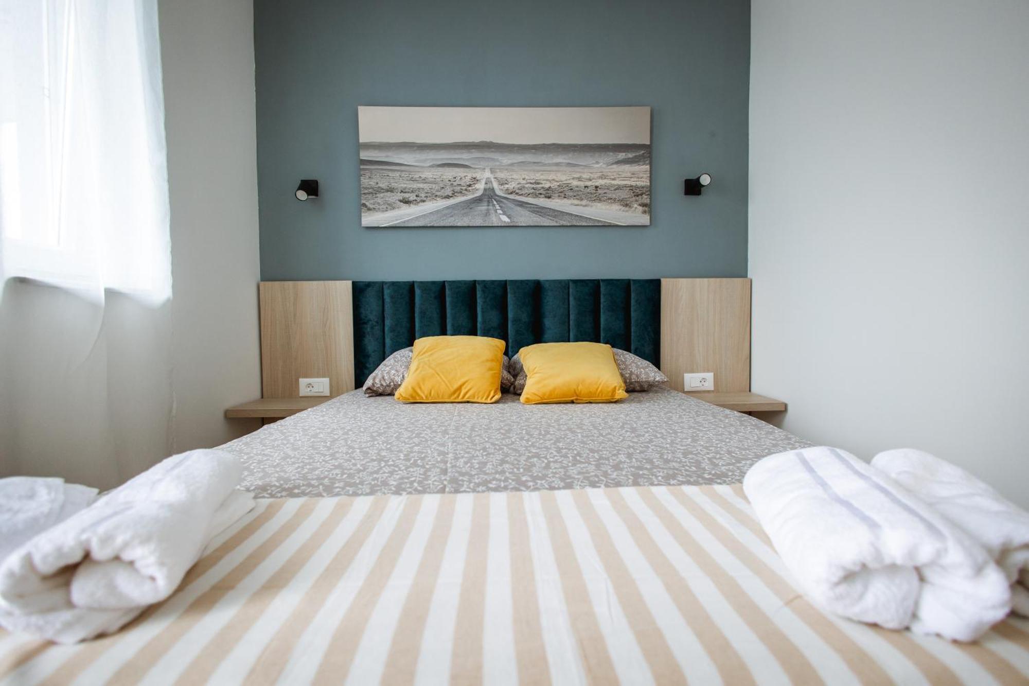 Cozy Studio Apartment In Osijek - Self Check In Bagian luar foto